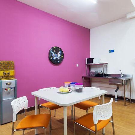 Cx Hostel Kuta Raya Ngoại thất bức ảnh