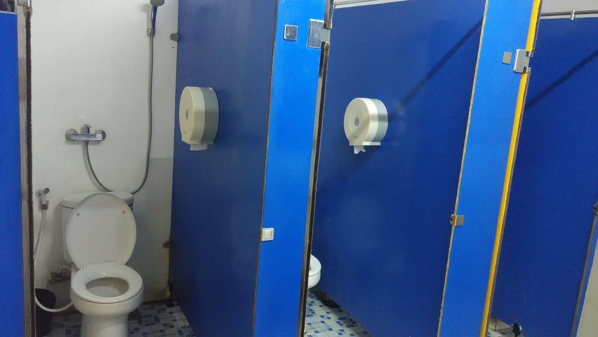 Cx Hostel Kuta Raya Ngoại thất bức ảnh
