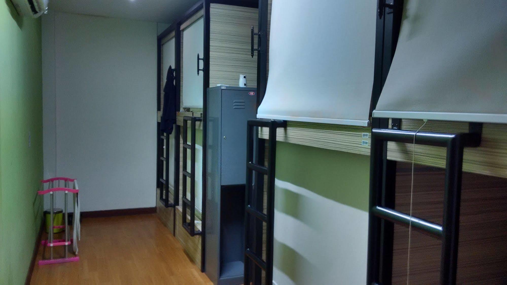 Cx Hostel Kuta Raya Ngoại thất bức ảnh